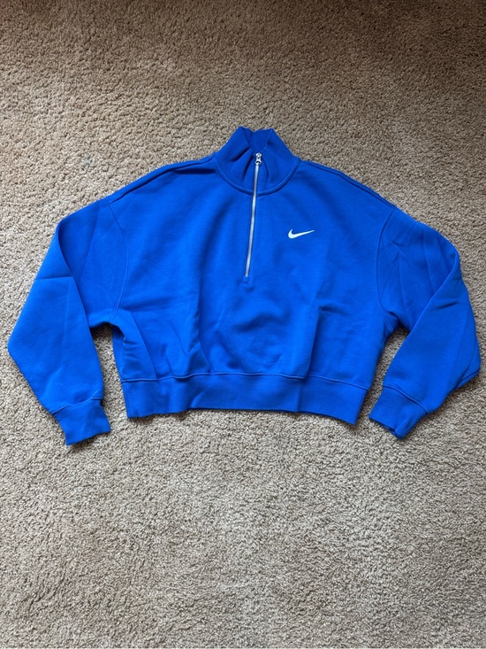Nike Tops - Nike Sportswear Phoenix Fleece Cropped Sweatshirt
